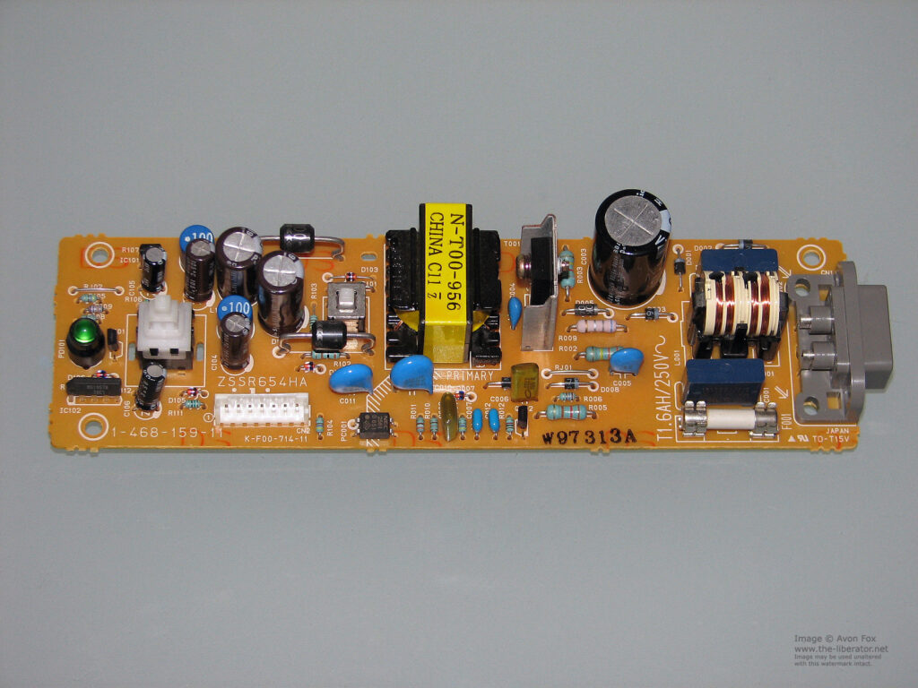 03e31d865a968afa17a907b8ee5ae5d2 1600